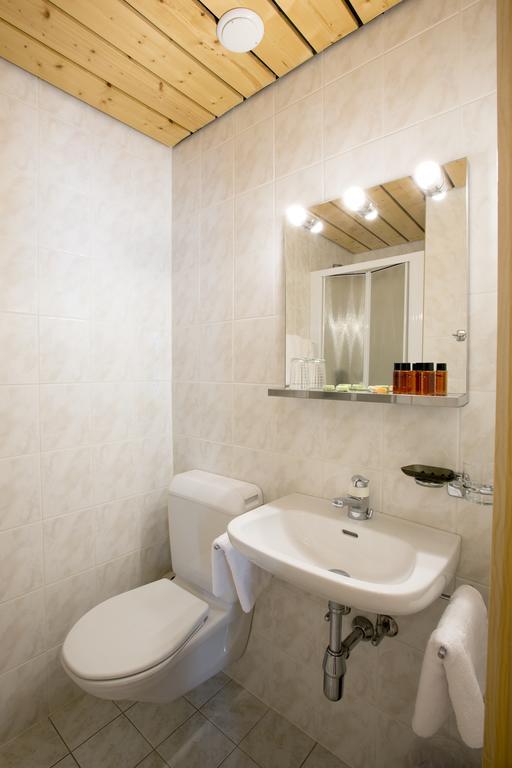 Auberge De L'Hospice Bourg-Saint-Pierre Habitación foto